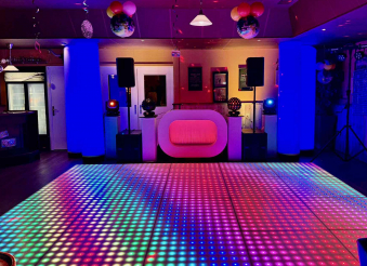 dj booth schaffelaar