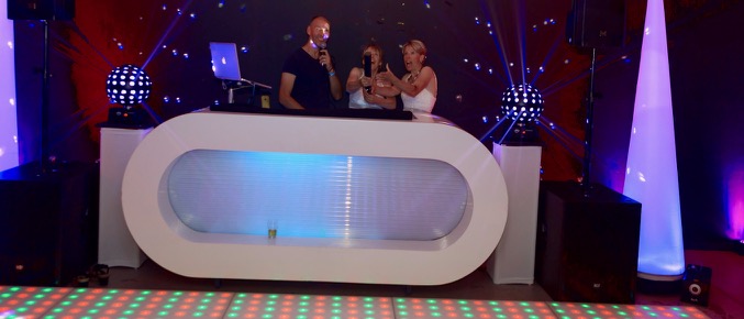 bruiloft dj show huwelijk
