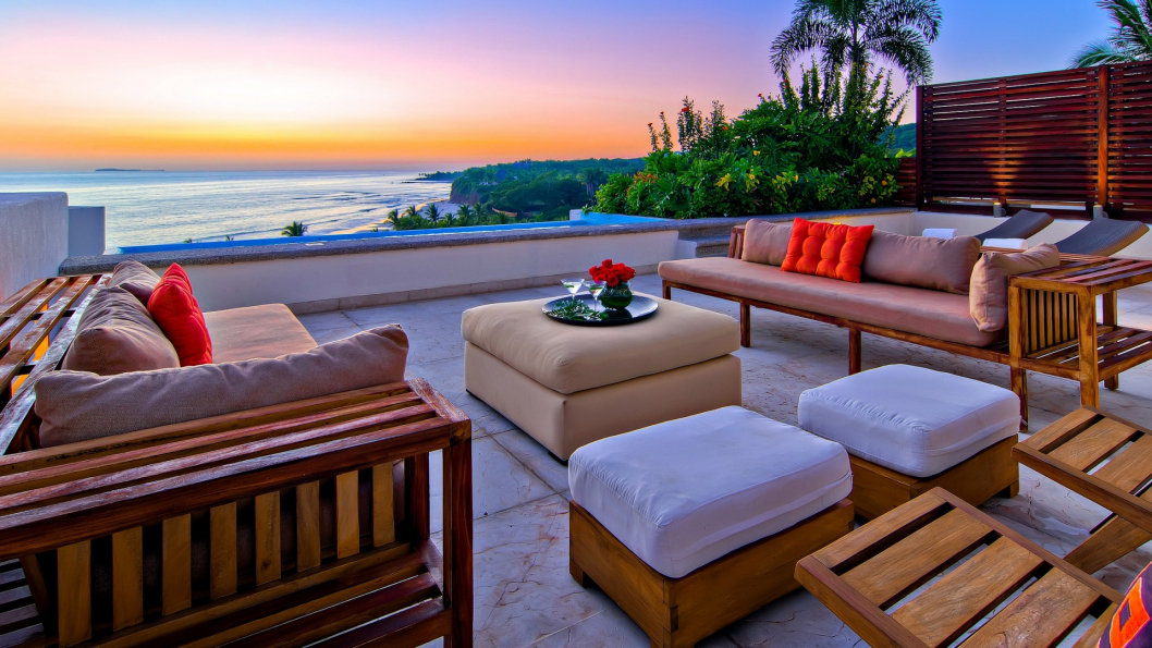 lounge dj sunset